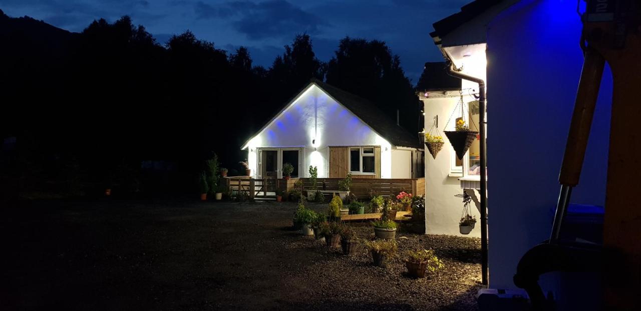 Highland Retreats Cannich Экстерьер фото